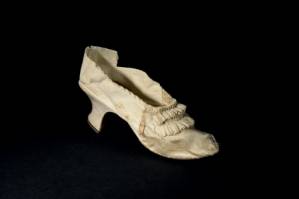 Marie-Antoinette's silk slipper fetches $50,000.jpg