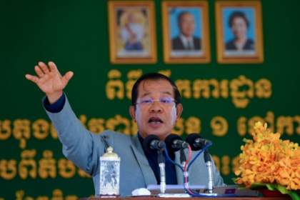 Cambodia's Hun Sen hails extraction of country's.jpg