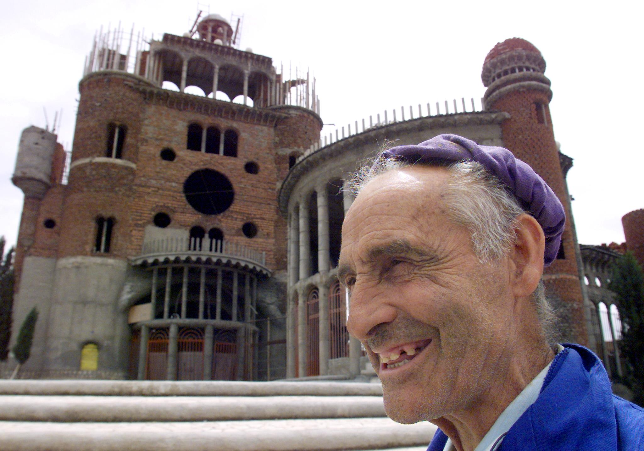'Scrap cathedral' in Spain lives on after originator's death