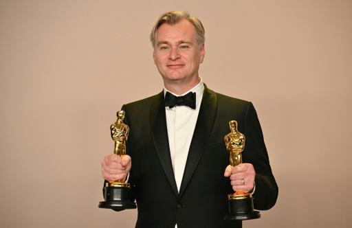'Oppenheimer' sweeps up at Oscars