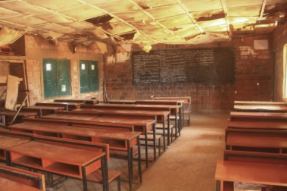 More than 130 kidnapped Nigerian schoolchildren released.jpg