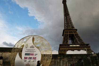 Eiffel Tower loses sparkle for Parisians ahead of Olympics.jpg