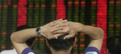 World markets pummeled by Chinese economic stall