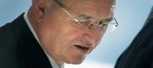 Volkswagen chief quits as cheating scandal snowballs