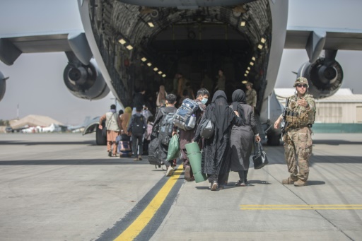 US ramps up Afghan evacuations after Taliban warn of 'red line'