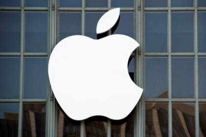 Apple announces App Store concessions as pressure grows.jpg