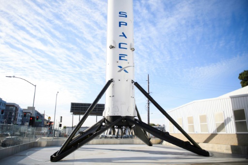 SpaceX to launch private, all-civilian crew into Earth orbit