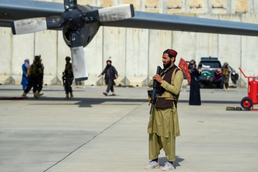 Fate of UN Afghanistan mission in the balance as humanitarian flights resume