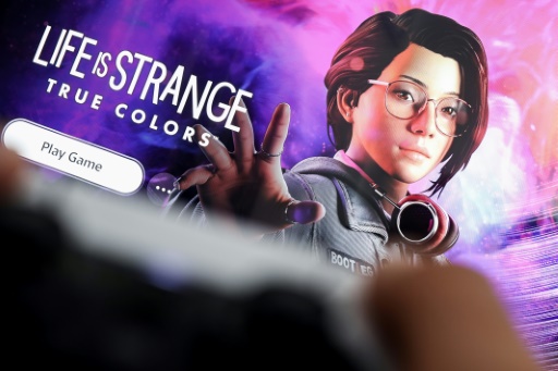 New 'Life is Strange' debuts as LGBTQ video games take off