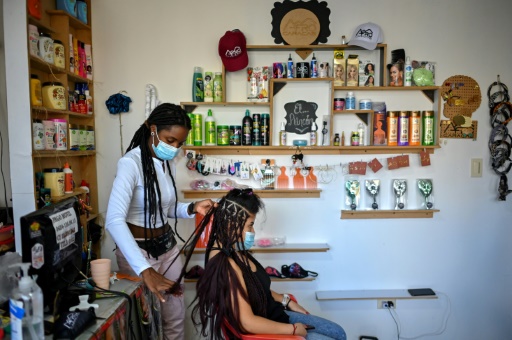 Embracing the Afro in revolt against Venezuela's 'bad hair' stereotype