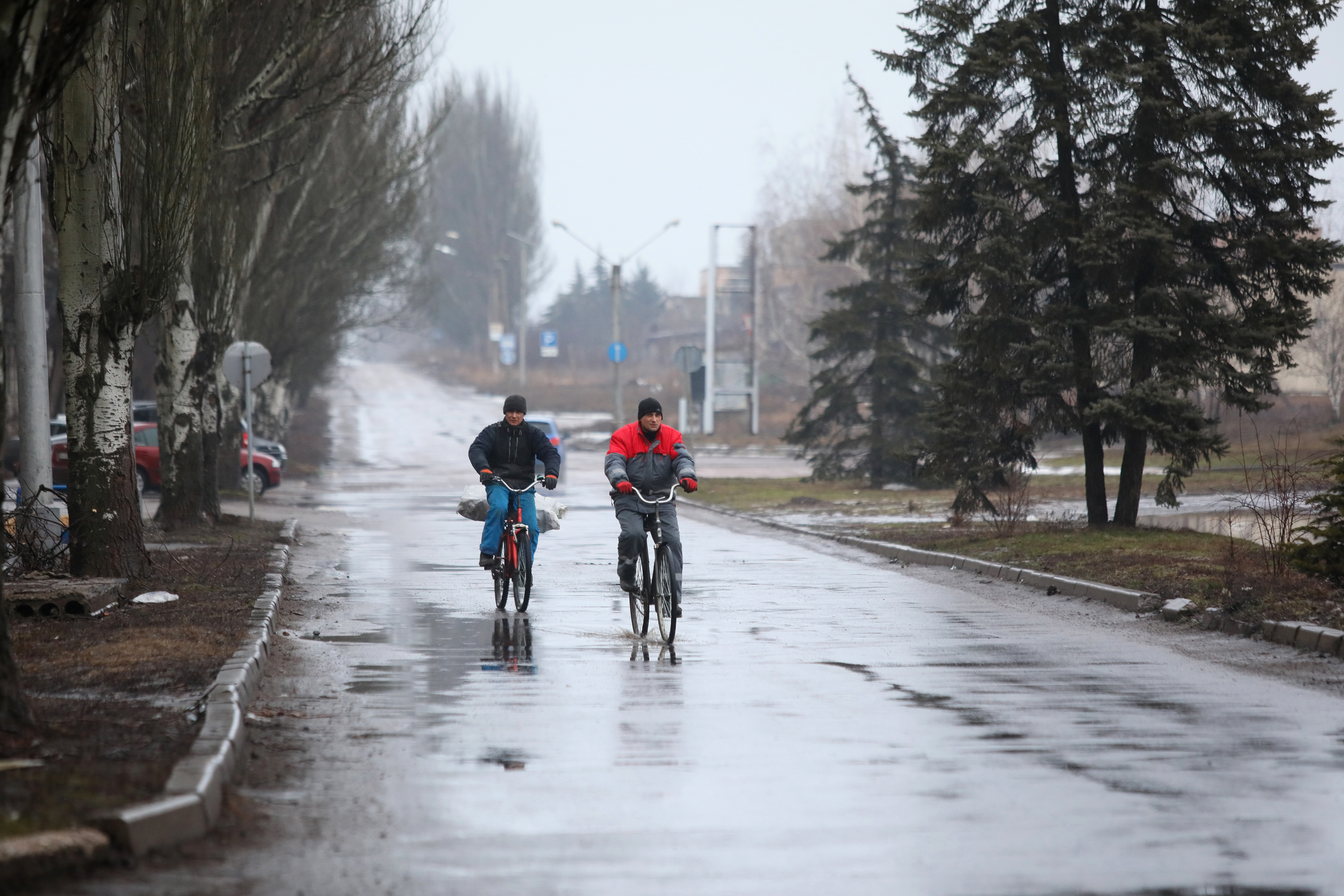 'Everyone is afraid': Fear of unknown in Ukraine warzone