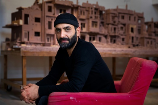 The exiled sculptor of 'all that is no longer there' in Syria