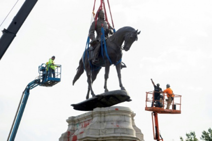 In US, death threats for those removing Confederate statues.jpg