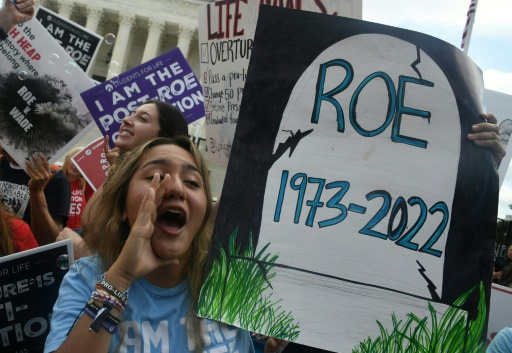 US Supreme Court strikes down right to abortion