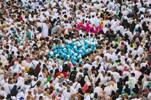 Saudi welcomes 1 million for biggest hajj pilgrimage since pandemic