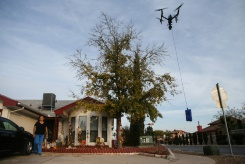 Amazon to start delivering by drone in California town.jpg