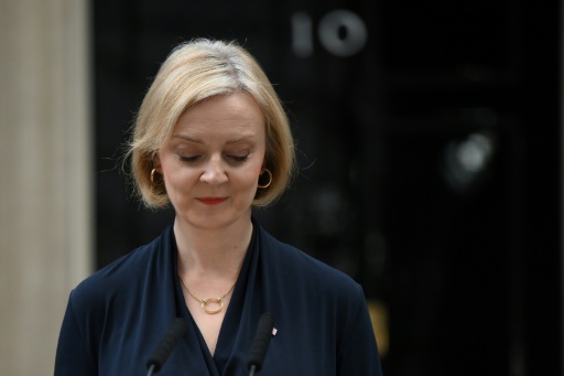 'Extraordinary mayhem': Truss's nightmare on Downing Street