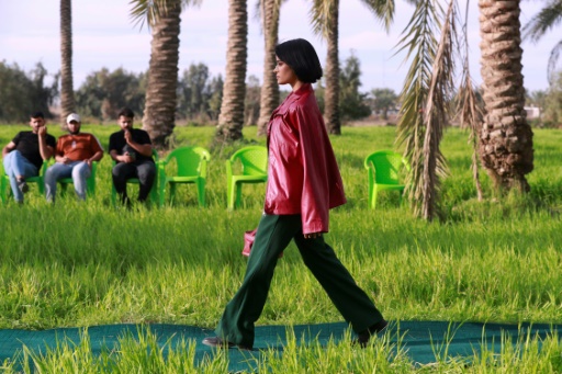 Iraq fashionistas champion climate-friendly vintage wear
