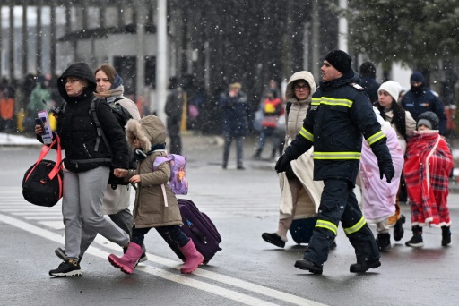 The precious rucksacks key to unlocking Ukrainian kids' war trauma