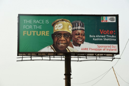 Cash and fuel crisis cranks up Nigeria election tensions.jpg