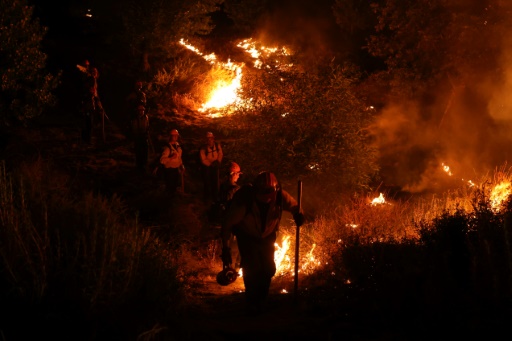 Dangerous heatwaves strike globe as wildfires rage