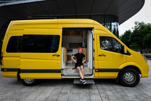 Deals on wheels : housing prices drive young Chinese into RV living