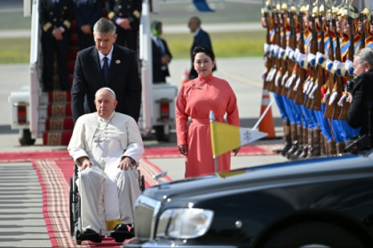 Pope arrives in Mongolia to back tiny Catholic presence on China's doorstep.jpg