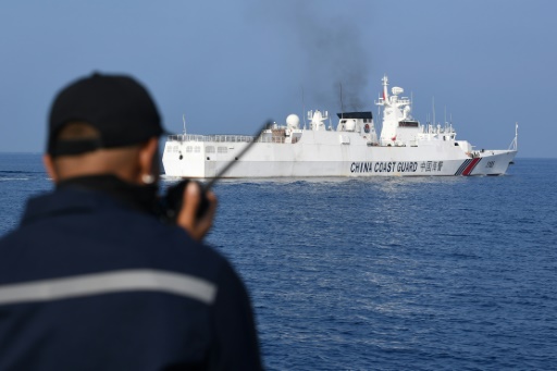 Philippines, China trade blame over collisions in disputed sea