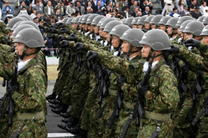 Japan's army struggles to recruit.jpg