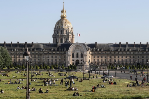 Fluffy nuisance: Paris sends Invalides rabbits into exile