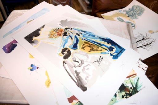 Dali prints found in London garage sold at auction