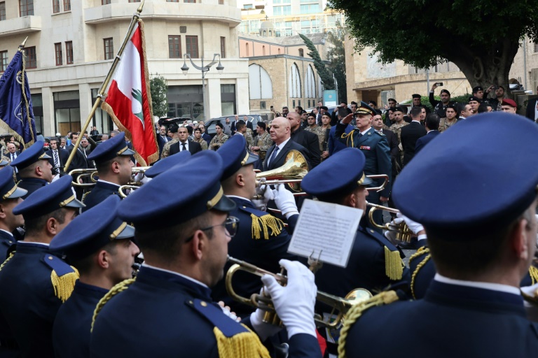 Lebanon army chief Aoun becomes president after two-year vacancy